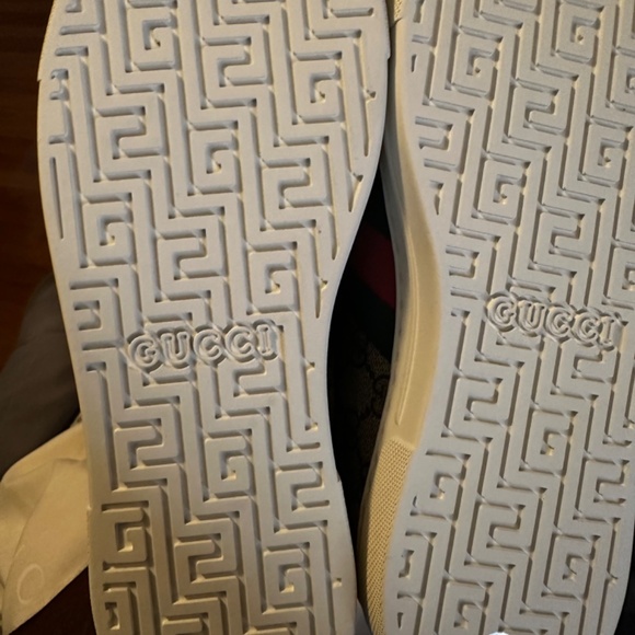 Gucci shoes - Picture 3 of 4